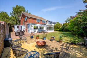 Photo 26- click for photo gallery